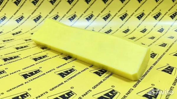 Накладка рукояти (15FT) левая OEM T125308 — фото 4